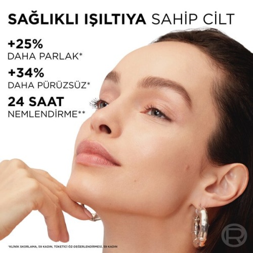 کرم ویتامین سی روشن‌کننده و کوچک‌کننده منافذ لورال مدل Revitalift Clinical